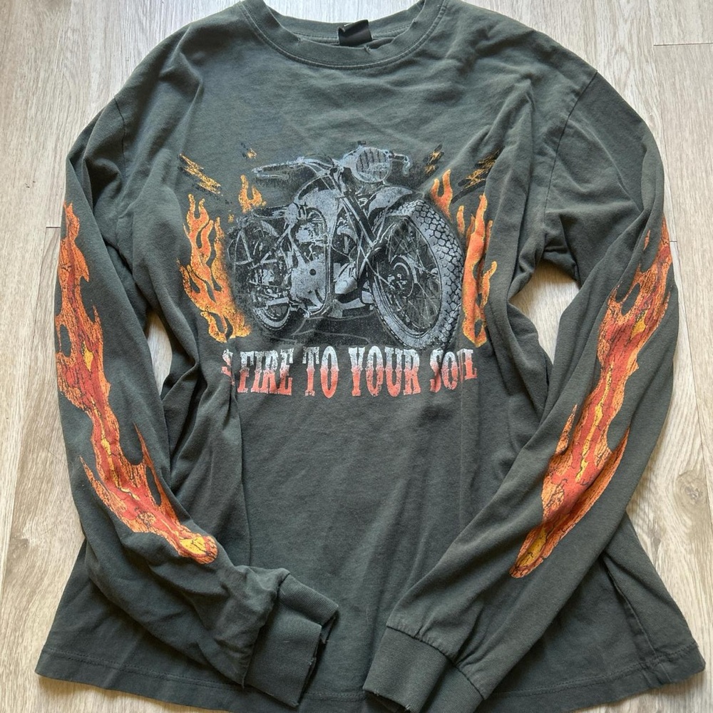 Women’s Graphic Long Sleeve Shirt - Green